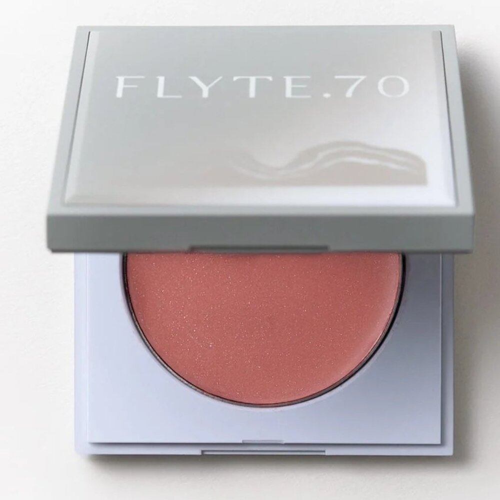 NWT Flyte.70 HazyCheek Crème Tenderness
